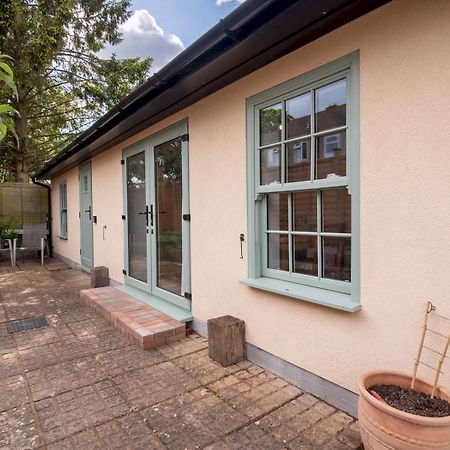 Pass The Keys Charming Garden Cottage With Parking Bath Eksteriør bilde