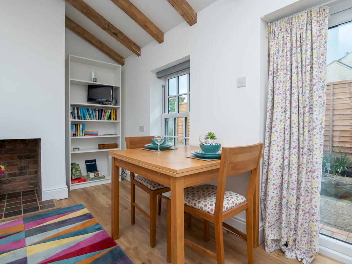 Pass The Keys Charming Garden Cottage With Parking Bath Eksteriør bilde